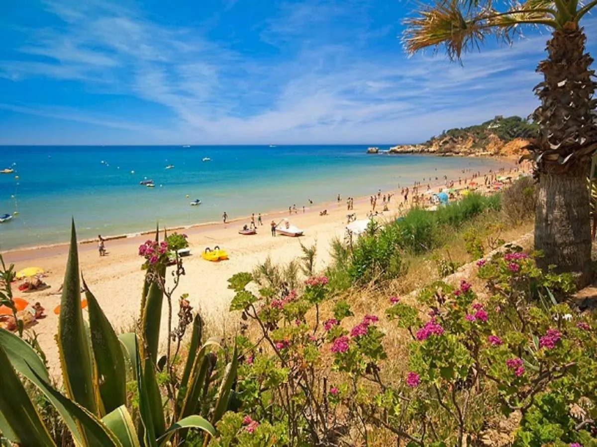 V4, Villa Jardins Branqueira4 Near Beach, Albufeira